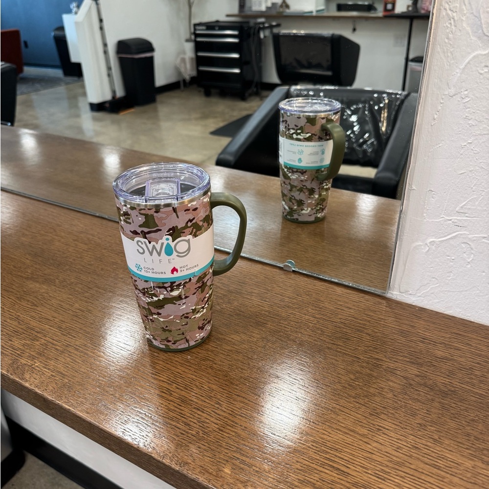 Swig brown camo mug.